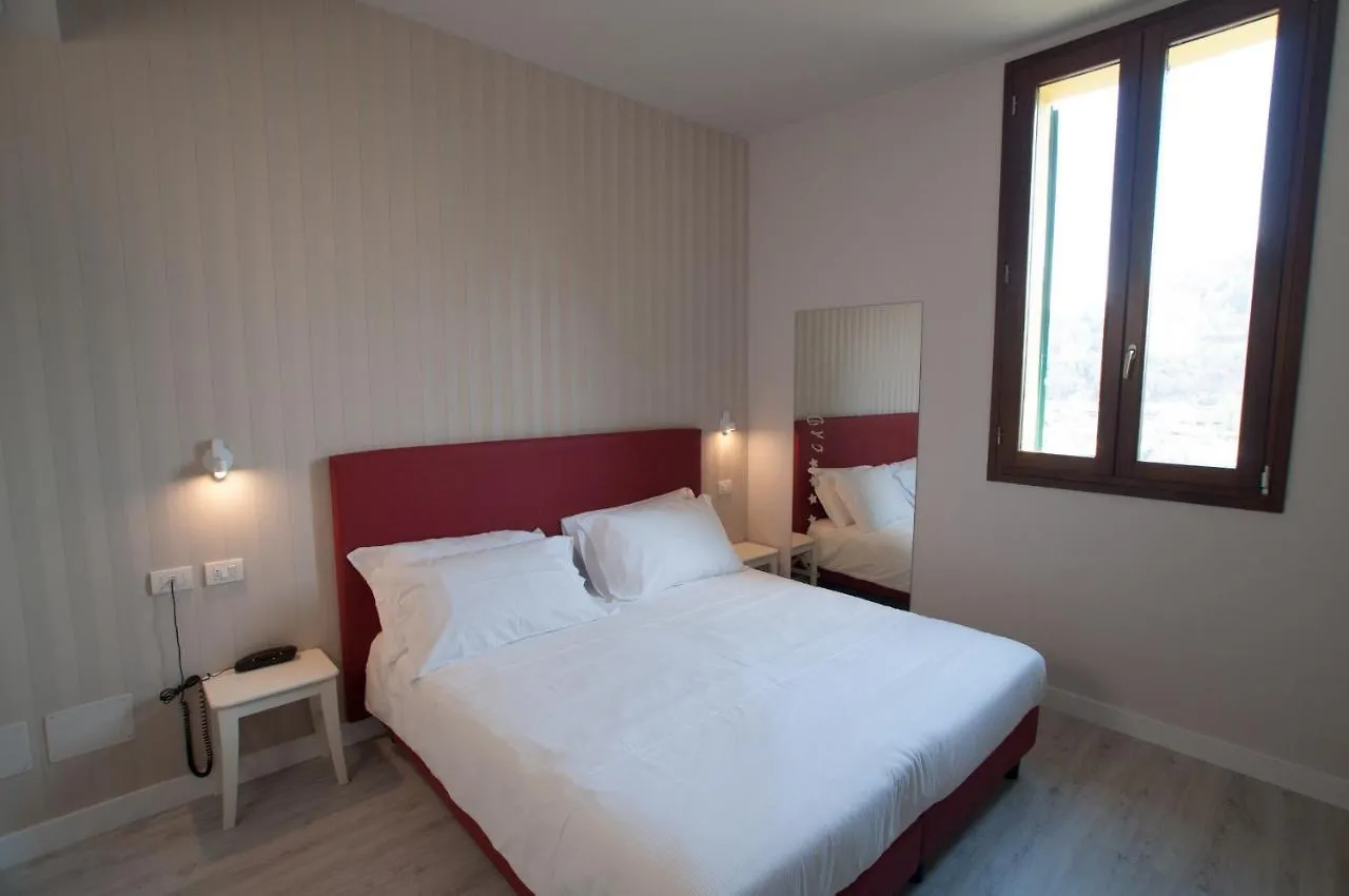 ****  Hotel Ca' Di Gali サッソ・マルコーニ イタリア